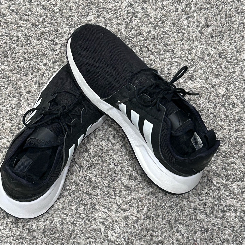 Kids Adidas Sneakers